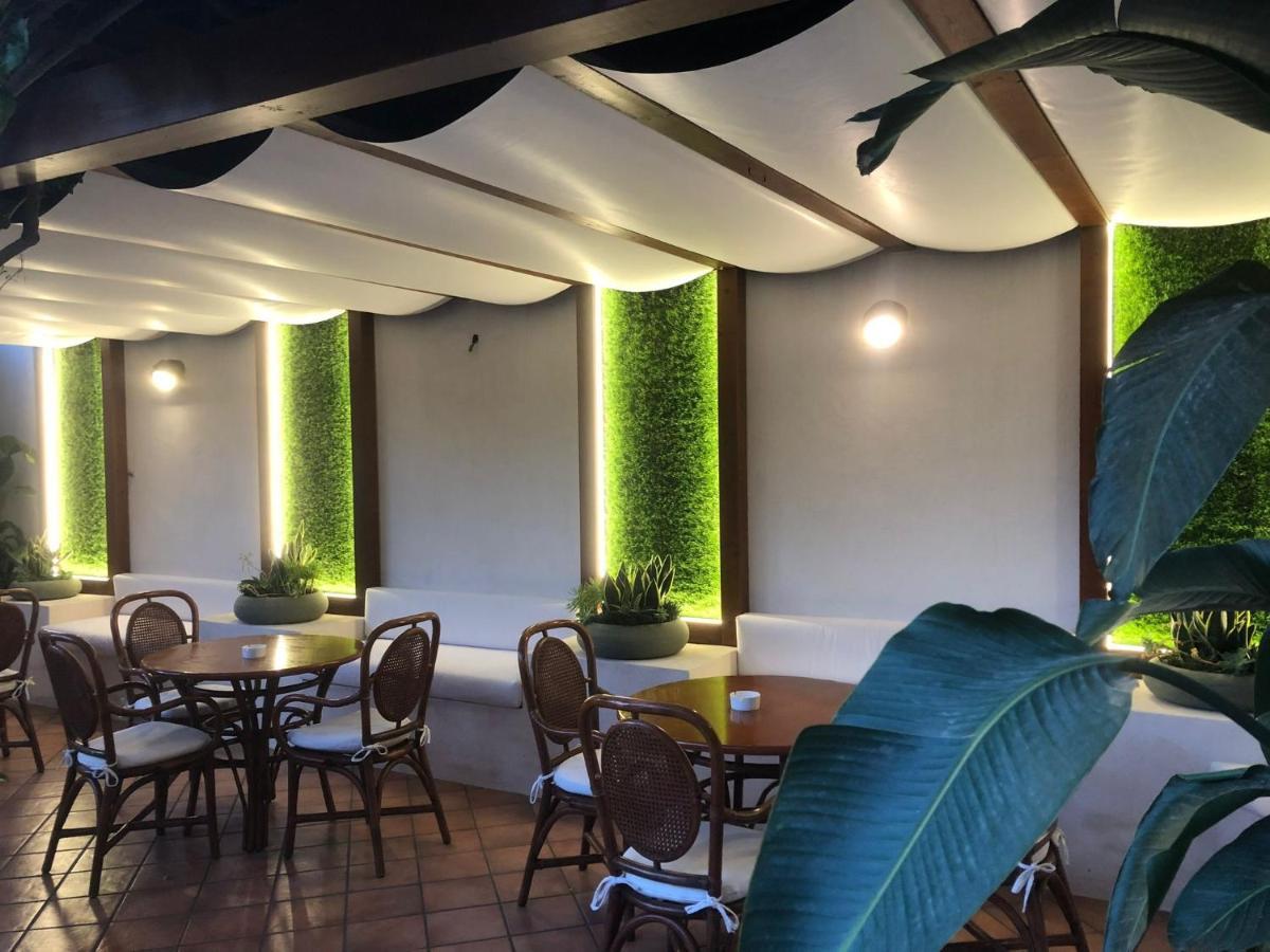 Redebora Hotel 3*