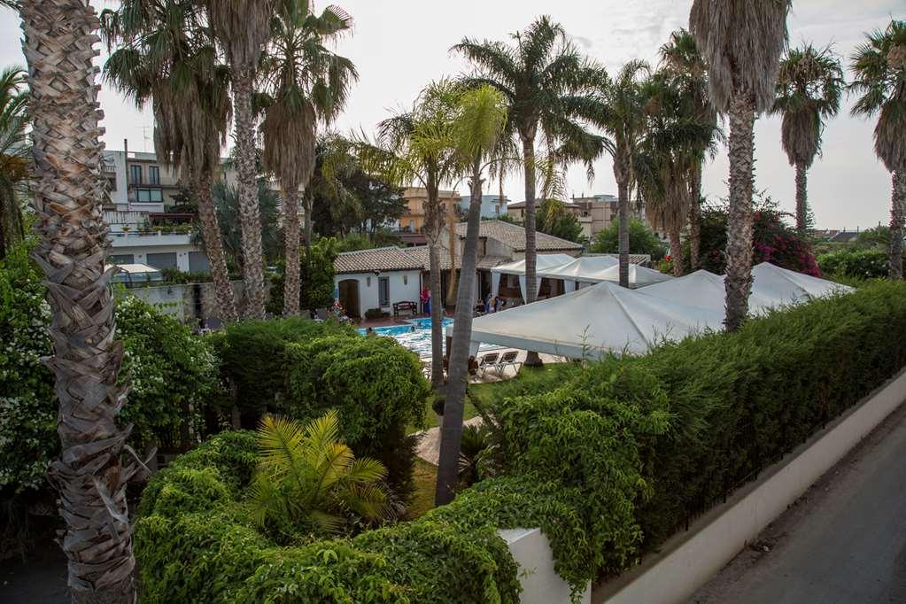 Redebora 3*